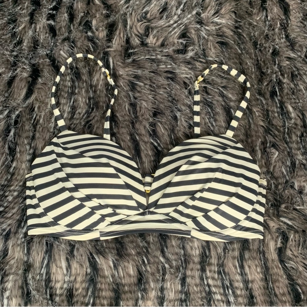 Victoria’s Secret Push Up Bikini Top